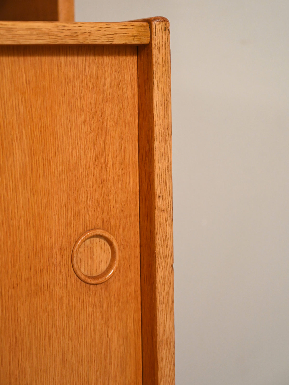 Libreria scandinava in rovere