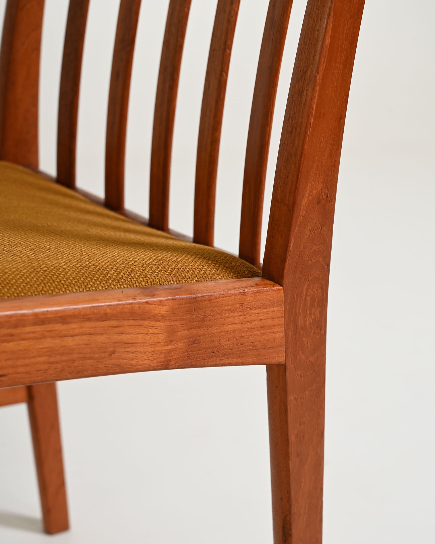 Set di 4 sedie in teak, Scandinavia, anni '60