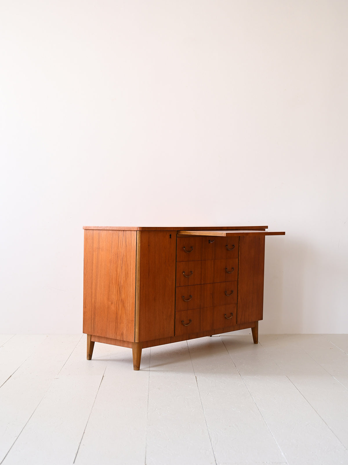 Highboard nordico anni ‘50