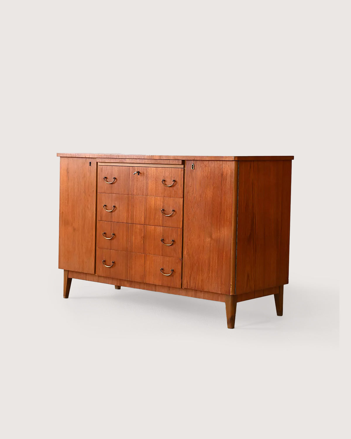 Highboard nordico anni ‘50
