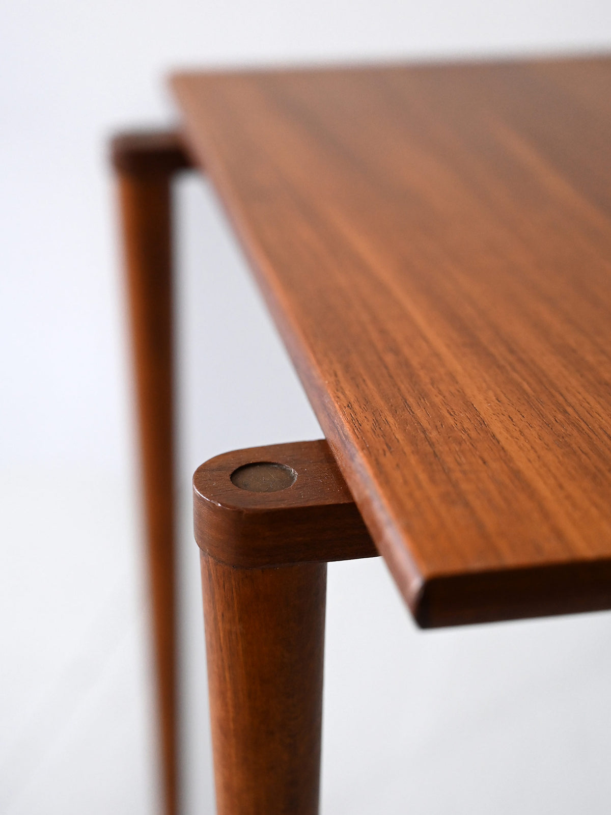 Tavolino danese in teak