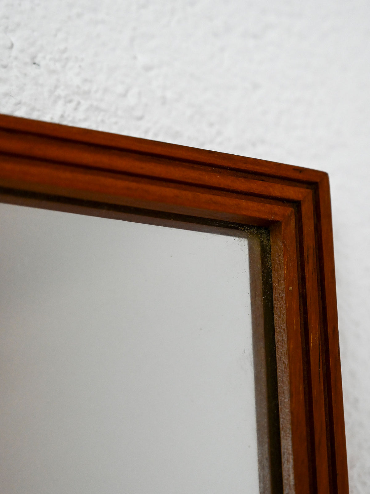 Specchio scandinavo vintage in teak, anni '50