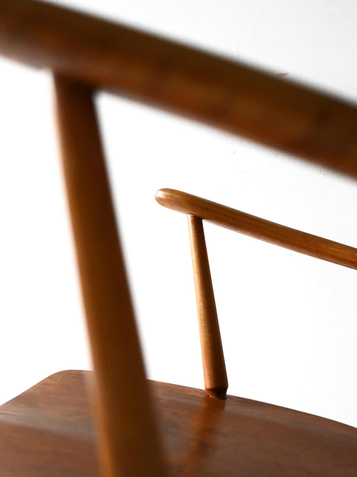 Sedia a dondolo scandinava anni 50/60 in faggio e teak