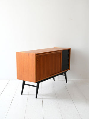 Sideboard scandinavo teak con dettagli neri 4
