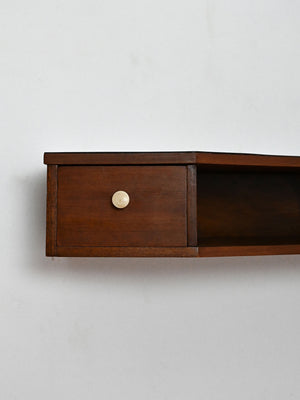 Comodino da parete scandinavo in mogano con pomelli in bachelite 2