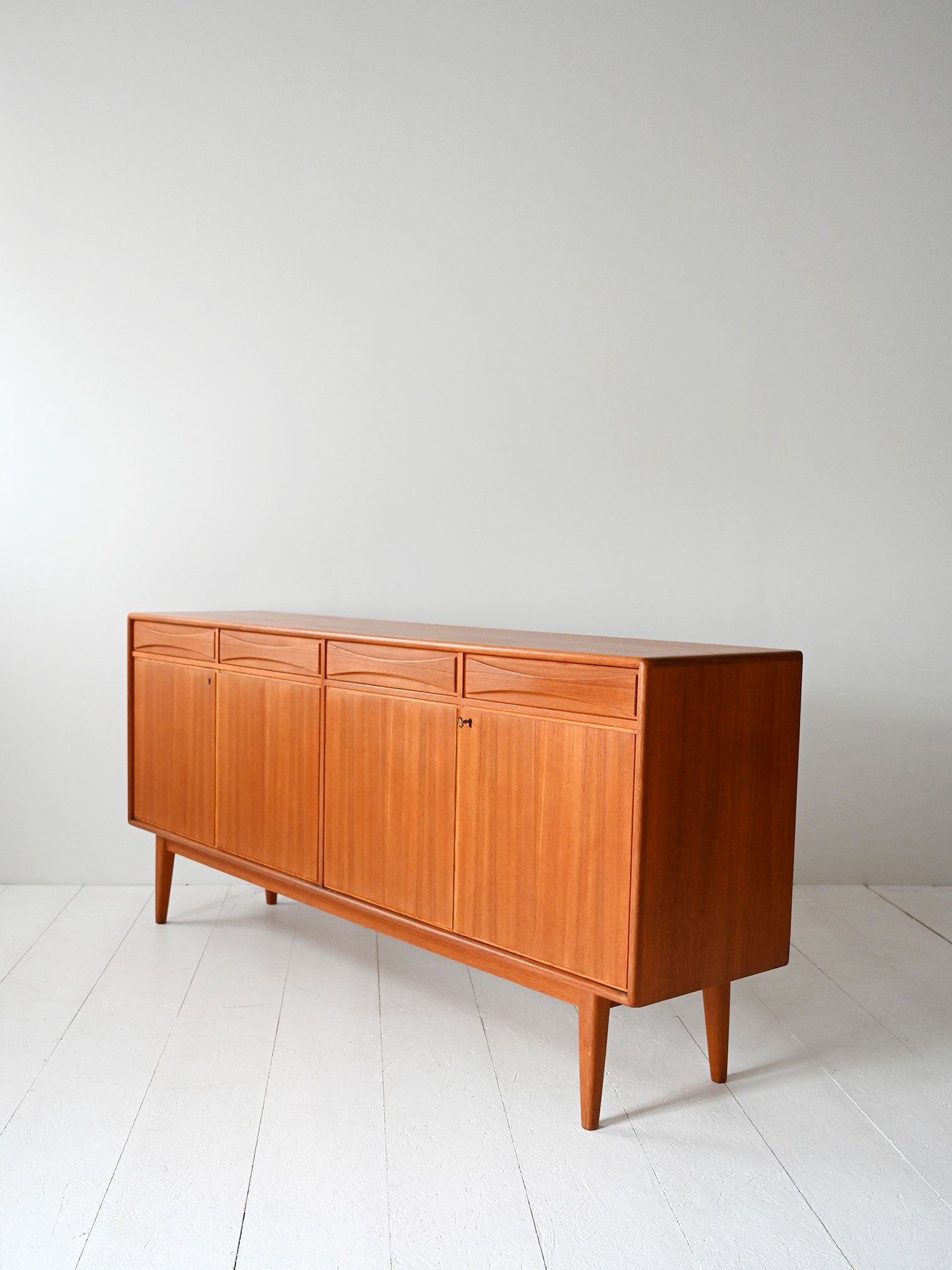 Sideboard scandinavo teak ModelFabriken anni ’60 2