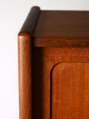 Sideboard scandinavo in teak anni '60 9