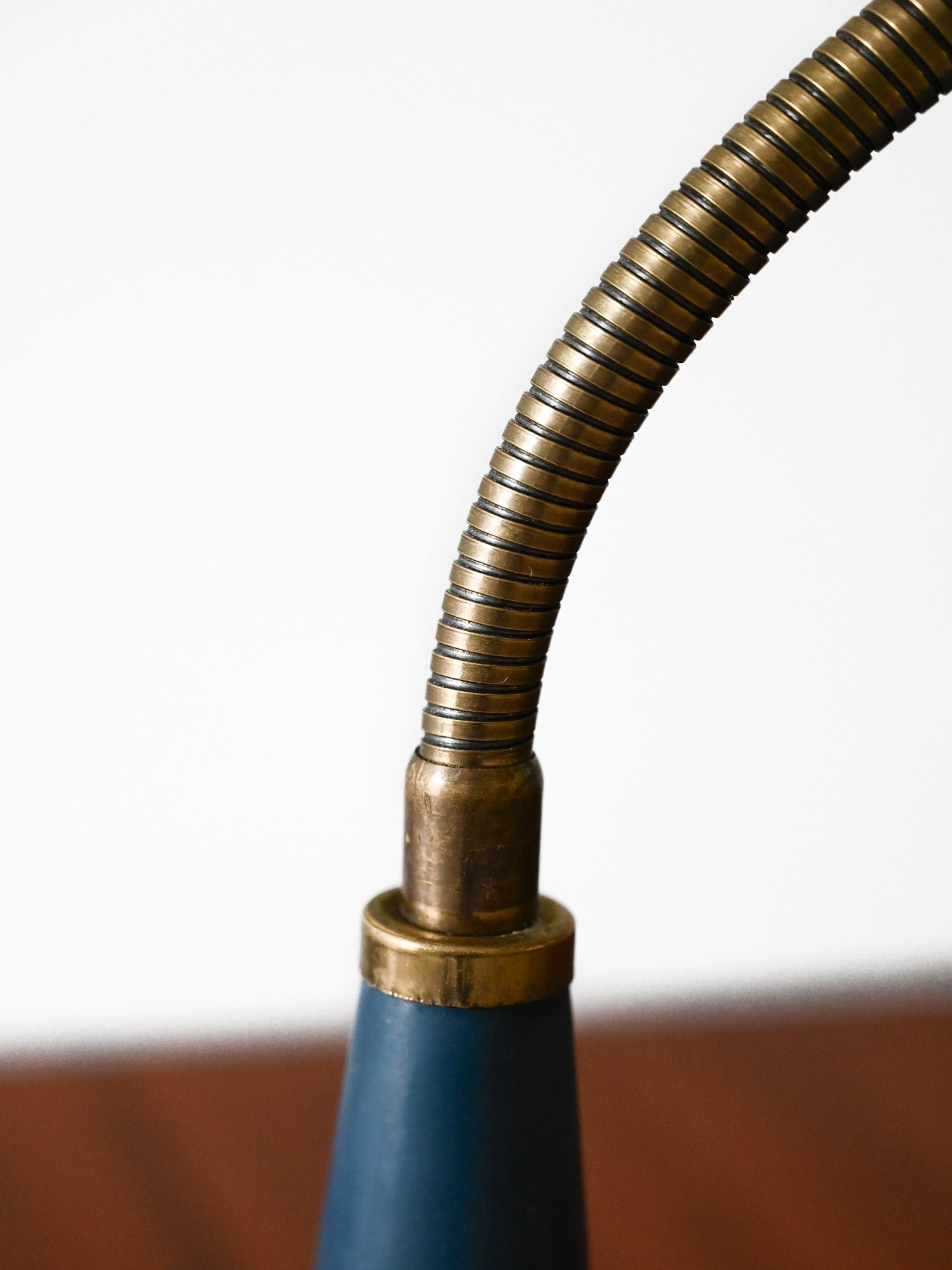 Lampada da tavolo scandinava vintage di Gemi 6