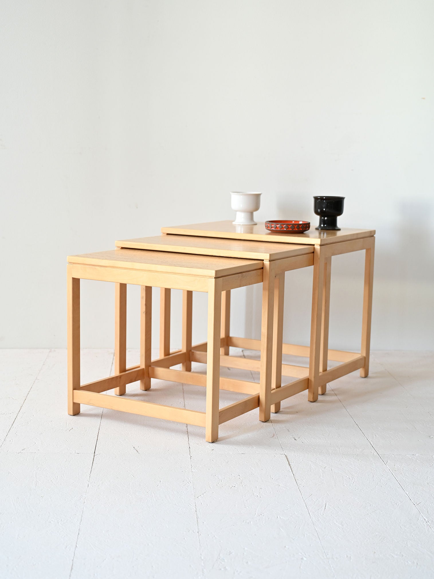 Set di tavolini a nido scandinavi