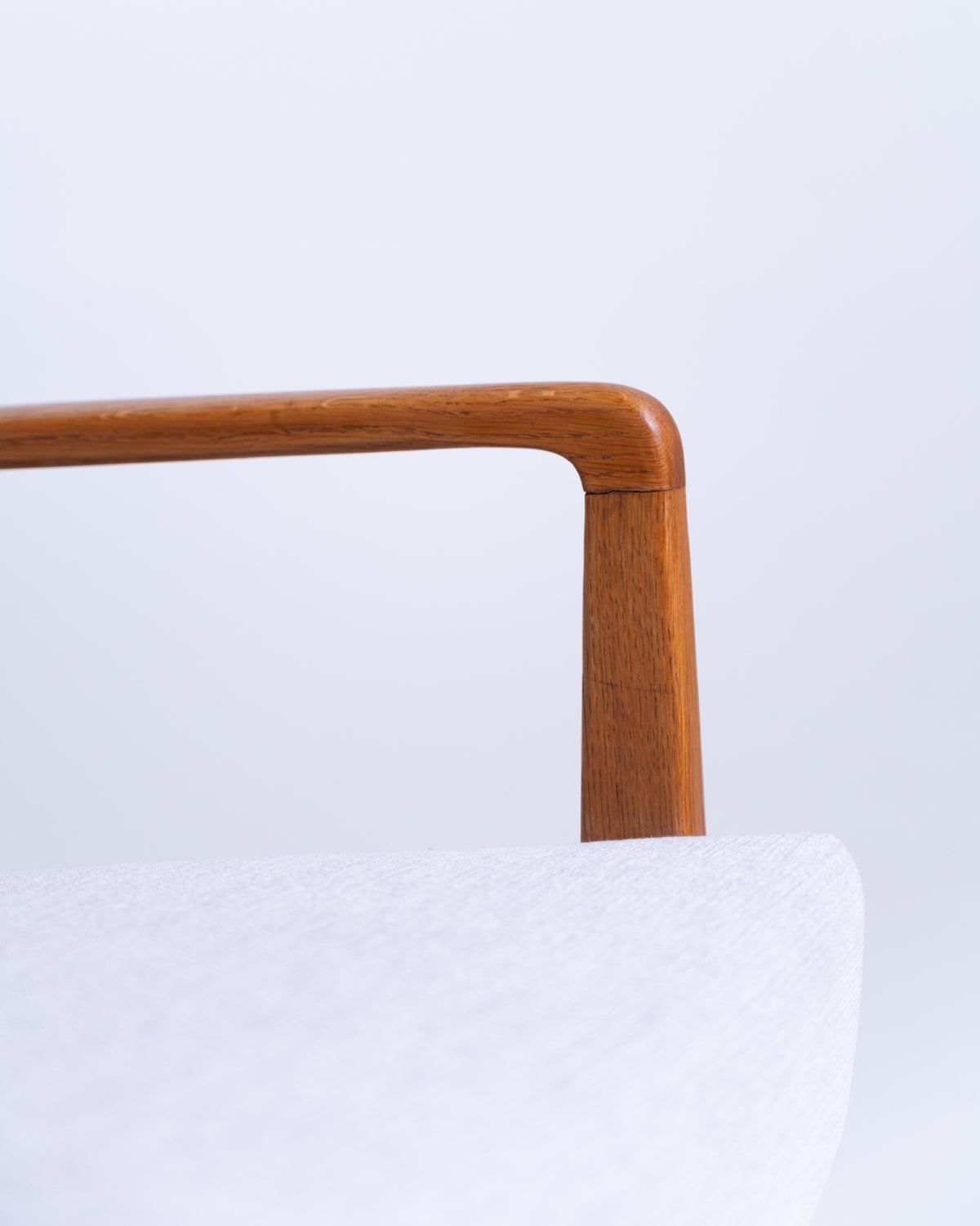 Coppia di poltrone scandinave in rovere, anni ’60