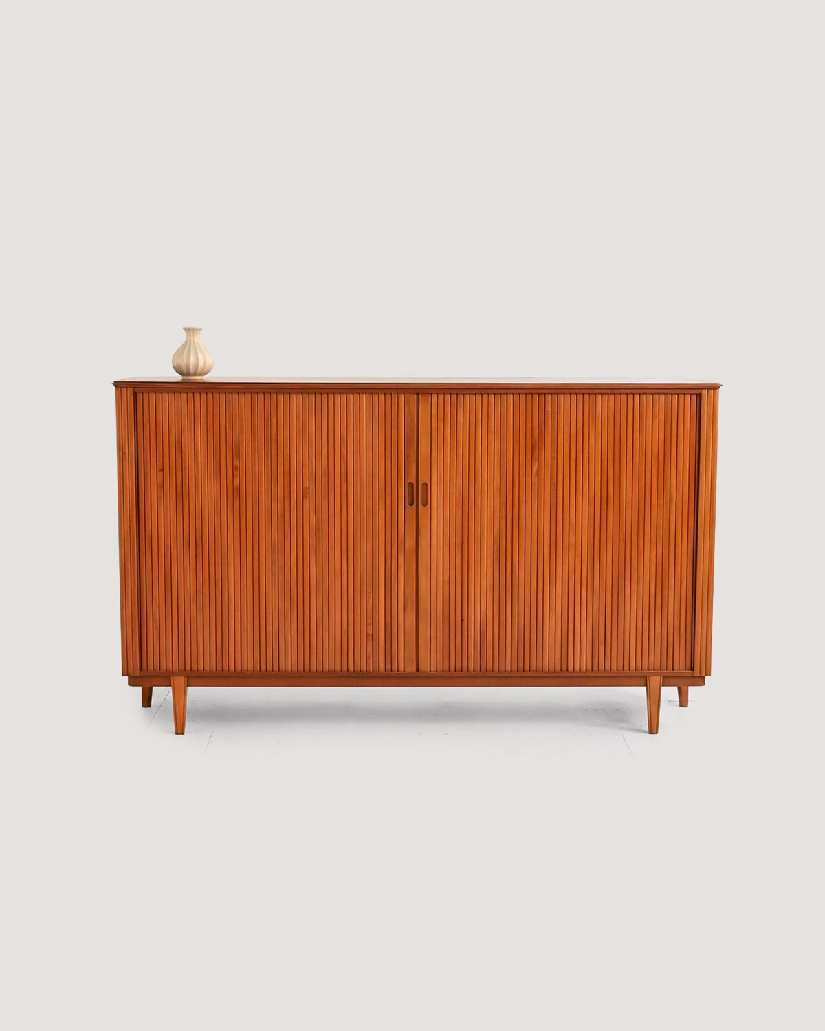 Highboard a serrandina in teak scandinavo anni ’60