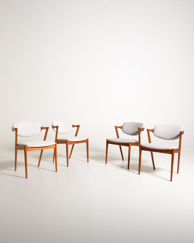 Set di 4 sedie modello “42” di Kai Kristiansen in teak per Schou Andersen Møbelfabrik, Danimarca, anni '60