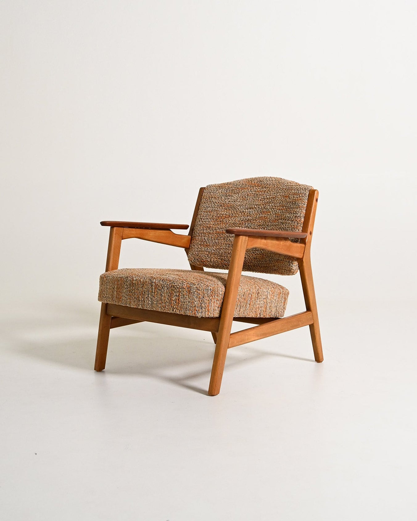 Poltrona scandinava in faggio e teak, anni '60