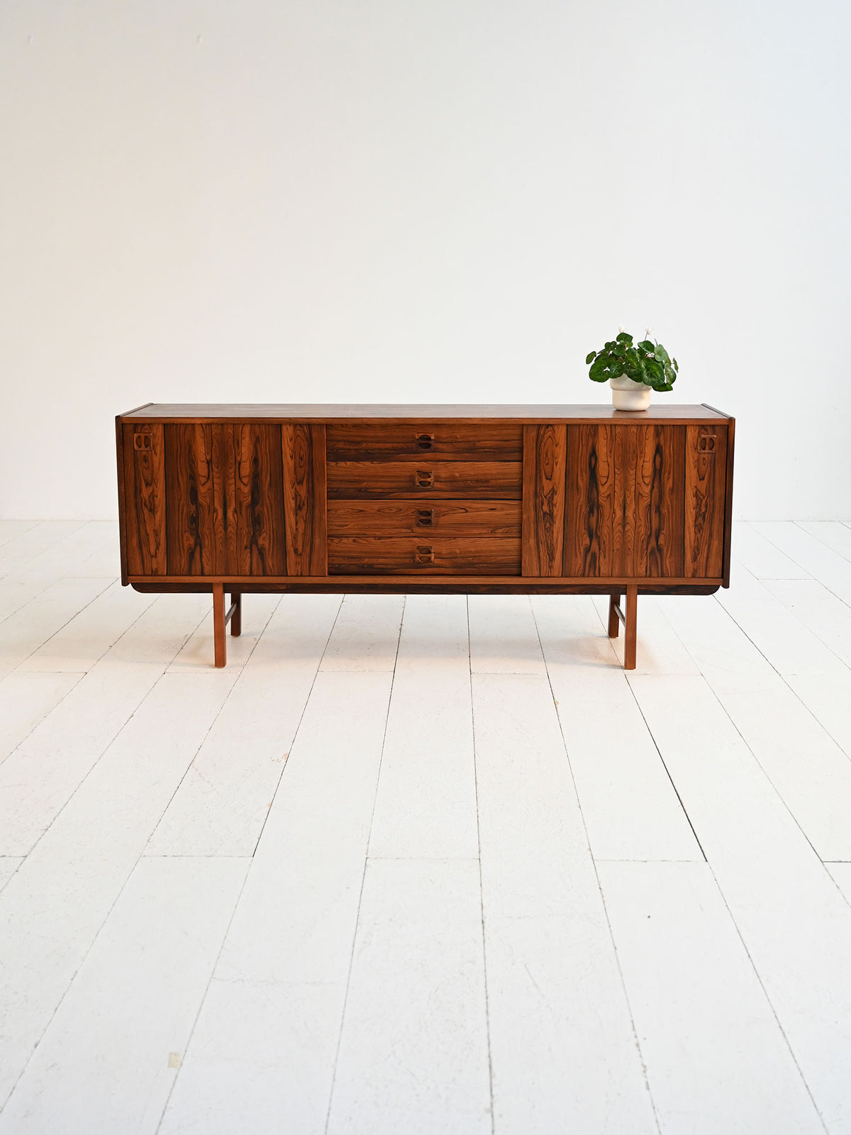 Sideboard modello “Ladoga” di Erik Wörtz, anni '60