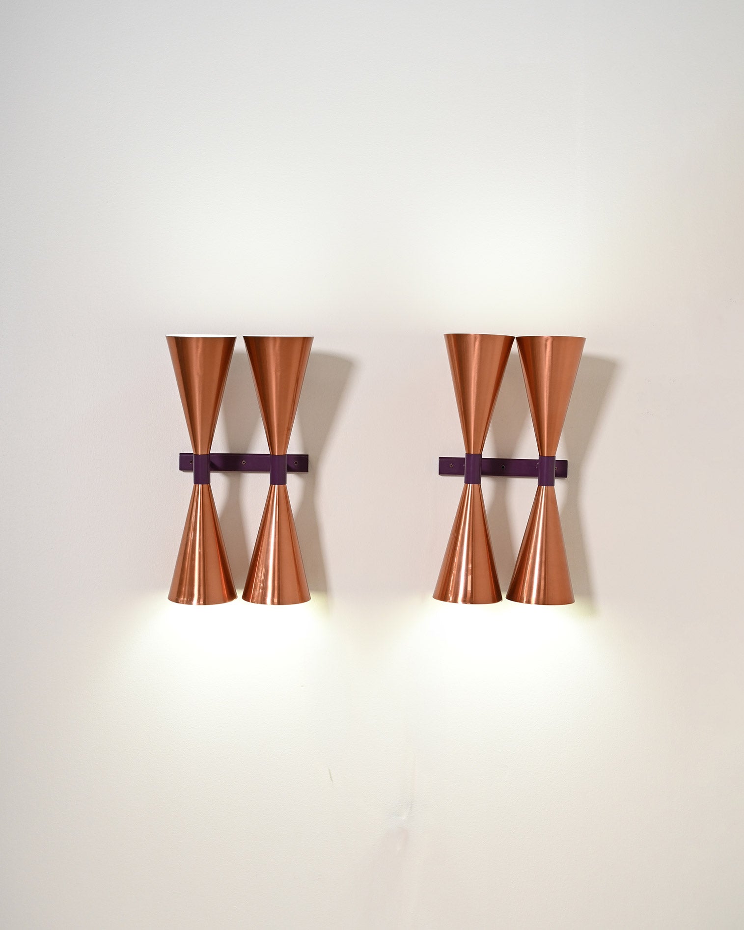 Coppia di appliques in rame modello “S-2021” di Hans-Agne Jakobsson, anni '60