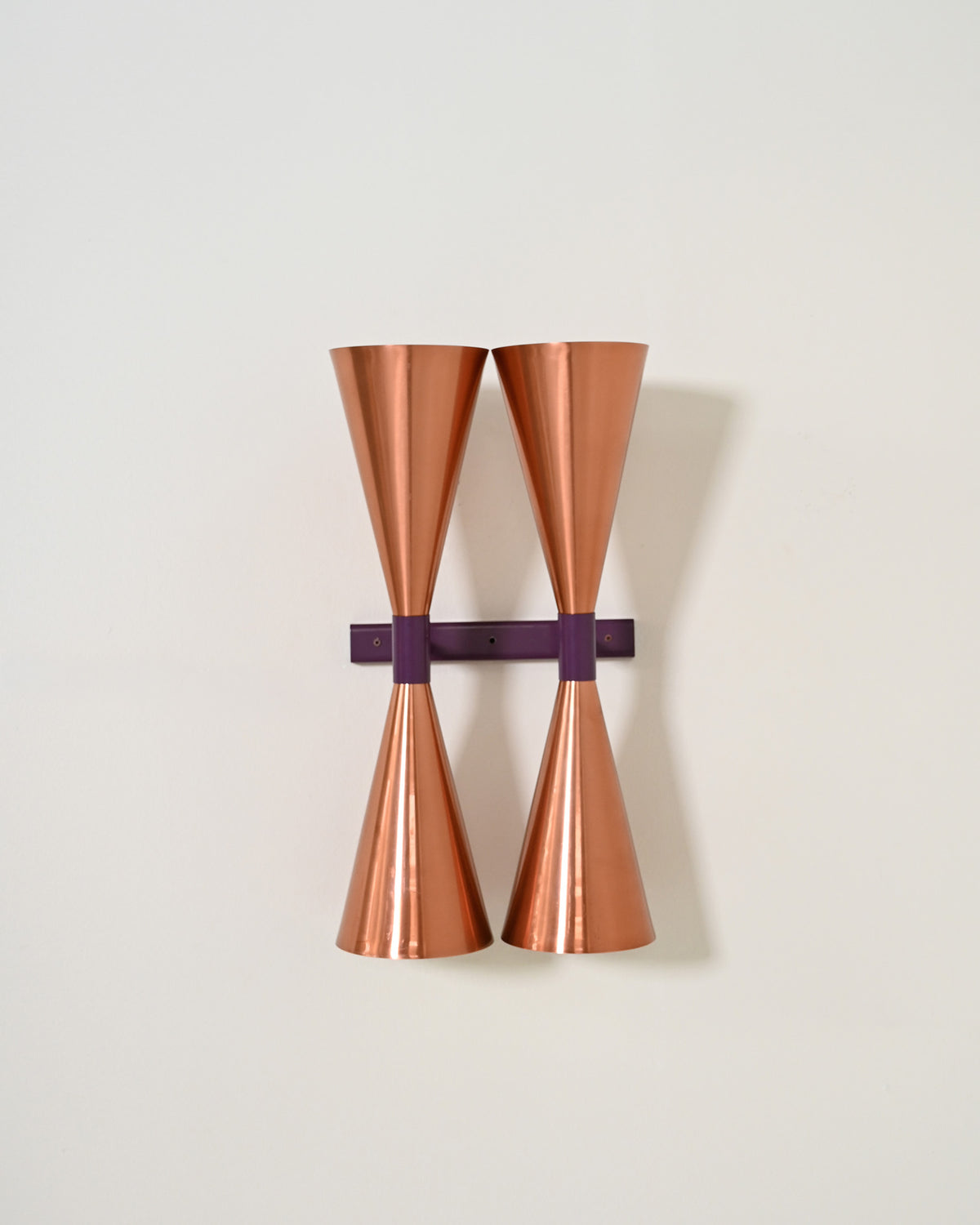 Coppia di appliques in rame modello “S-2021” di Hans-Agne Jakobsson, anni '60