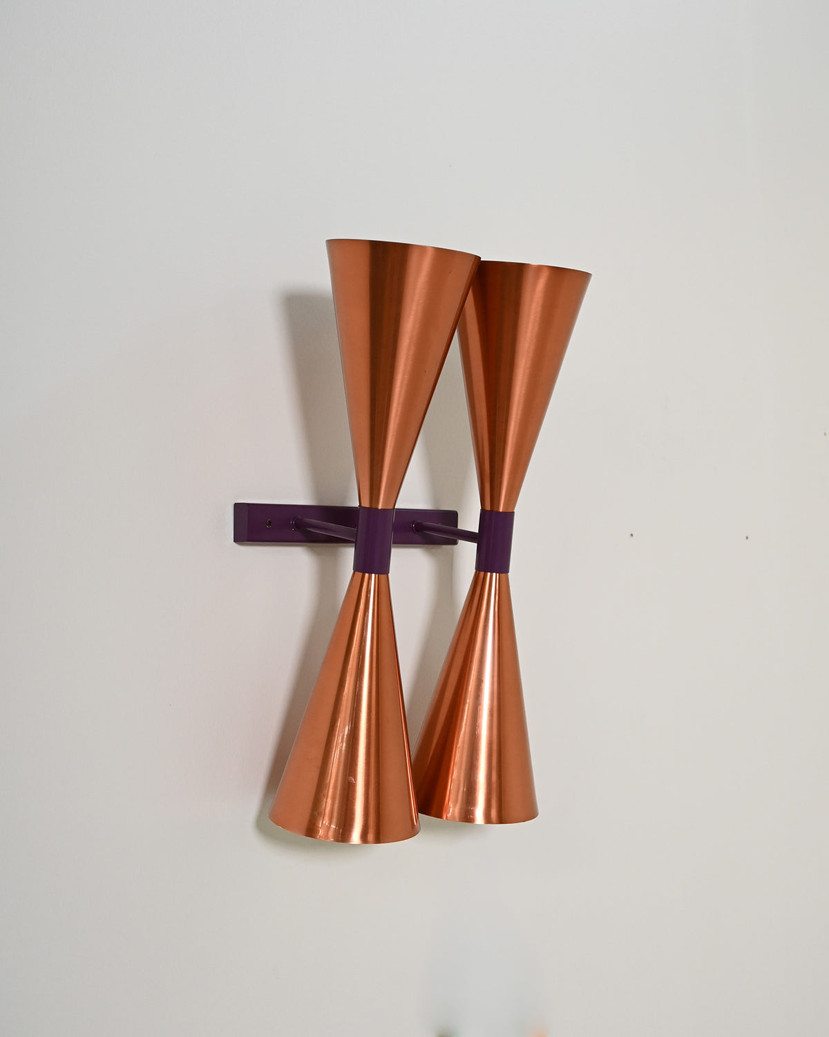 Coppia di appliques in rame modello “S-2021” di Hans-Agne Jakobsson, anni '60