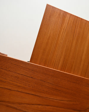 Libreria scandinava con con cabinet, anni '60