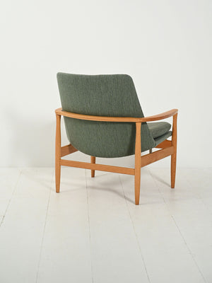 Poltrona scandinava in rovere e lana verde salvia 2