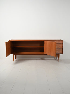 Sideboard scandinavo con cassetti a tegola anni 50 2