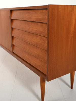 Sideboard scandinavo con cassetti a tegola anni 50 9