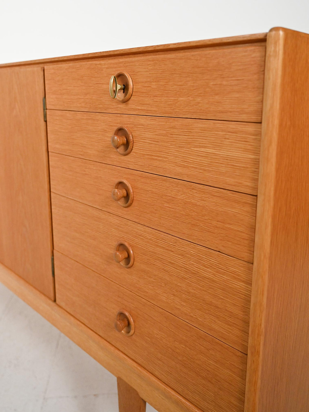 Sideboard scandinavo “Tokyo” di Ingvar Sandström