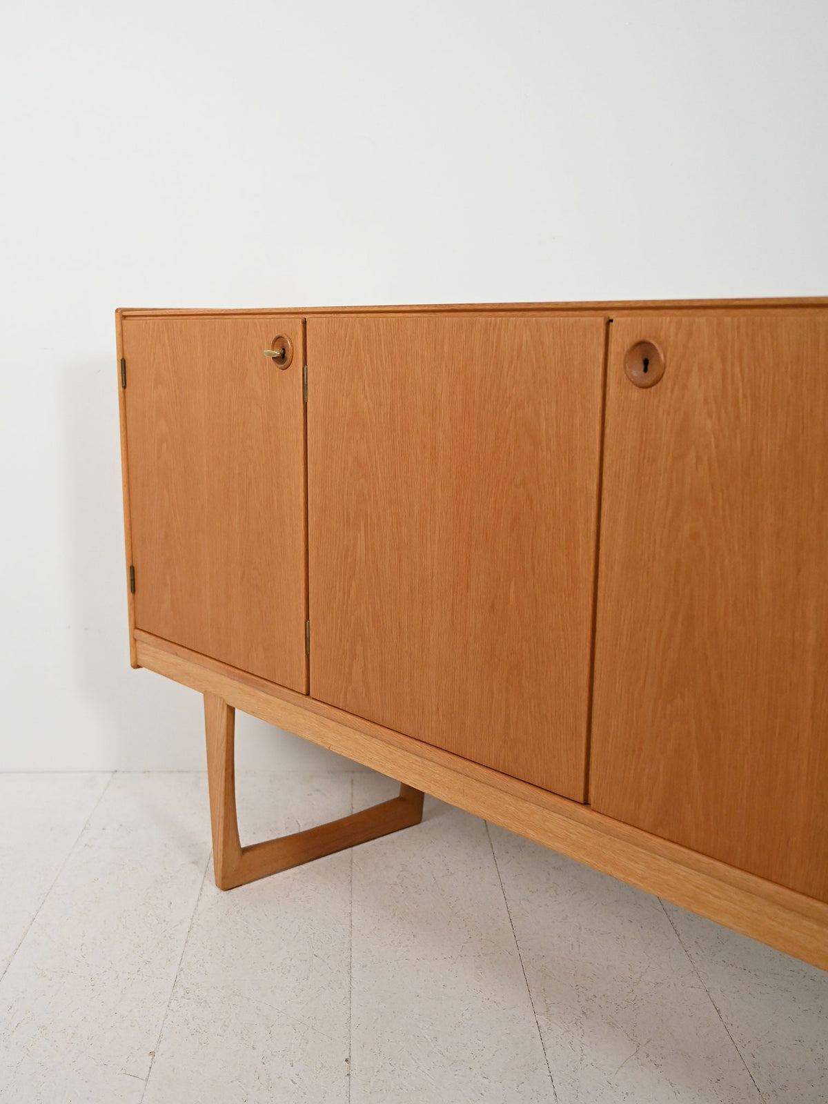 Sideboard scandinavo “Tokyo” di Ingvar Sandström