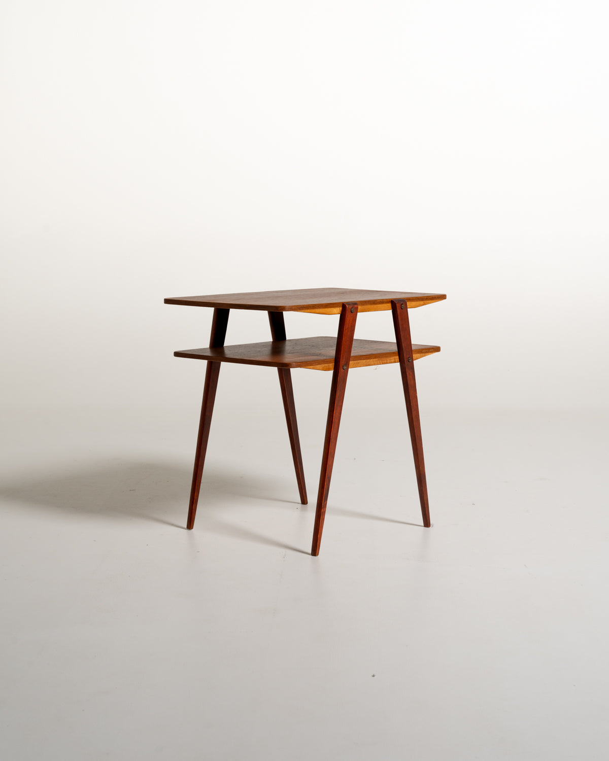 Tavolino a due livelli in teak e mogano, anni ’50
