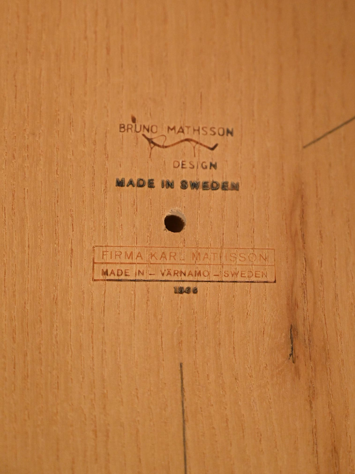 Tavolino da caffè "Annika" di Bruno Mathsson