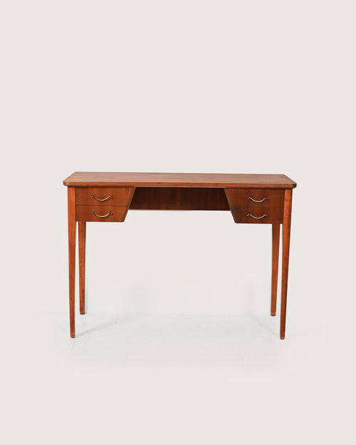 Scrivania scandinava in mogano con maniglie in ottone