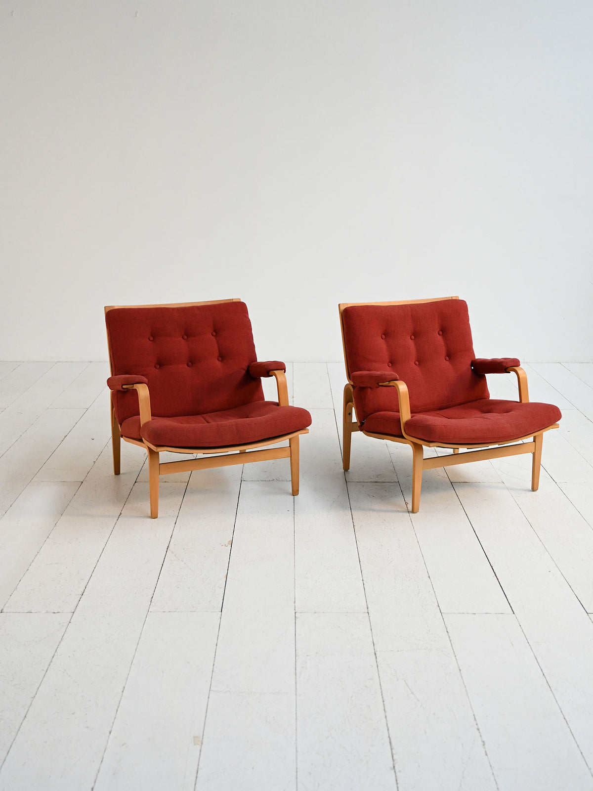 Coppia di poltrone “Ingrid” di Bruno Mathsson per Dux, anni ’60