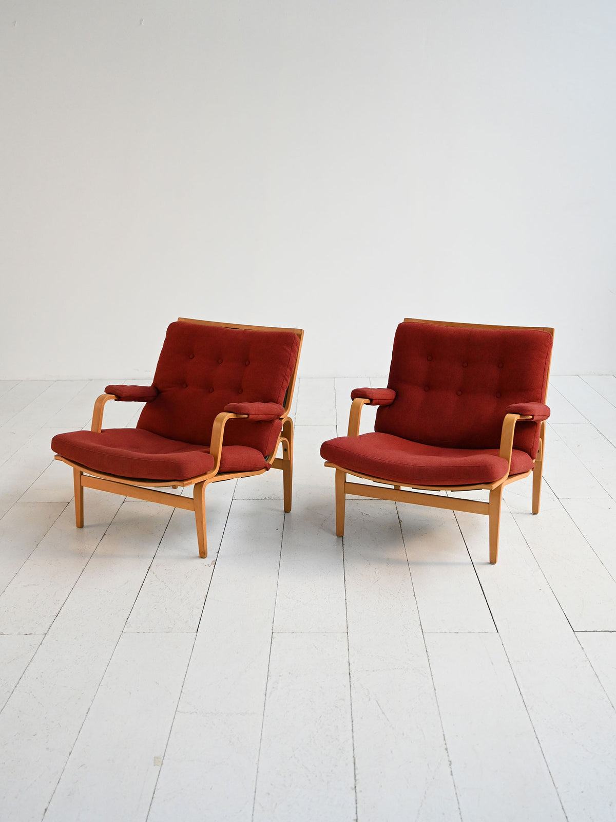 Coppia di poltrone “Ingrid” di Bruno Mathsson per Dux, anni ’60