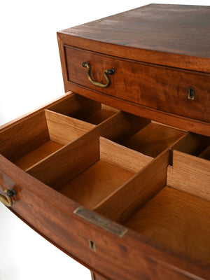 Sestina scandinava in mogano con maniglie in ottone 8