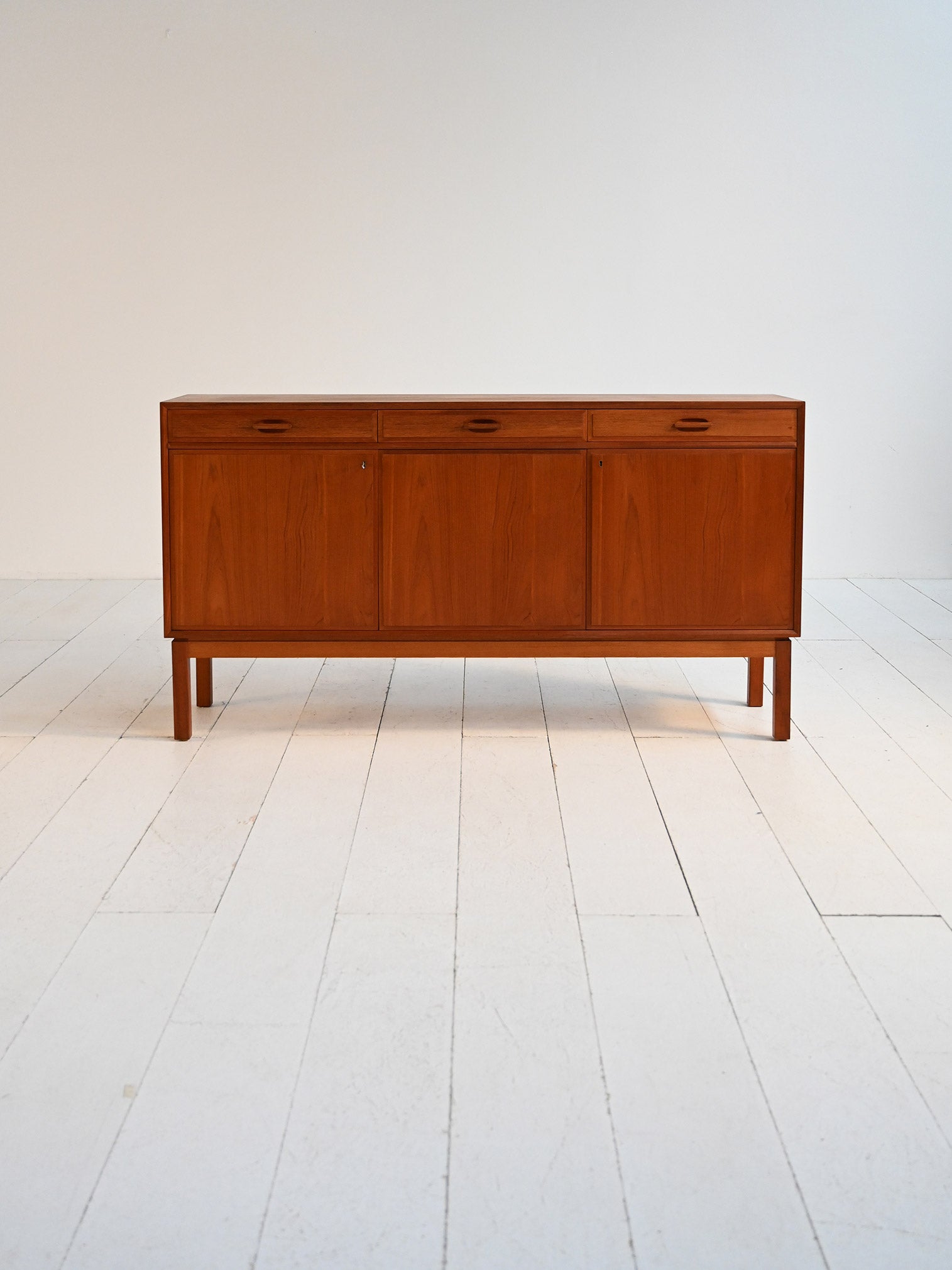 Sideboard scandinavo in teak, anni ’50-’60