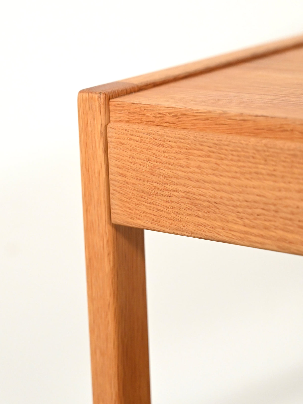 Comodino scandinavo vintage in rovere anni 60