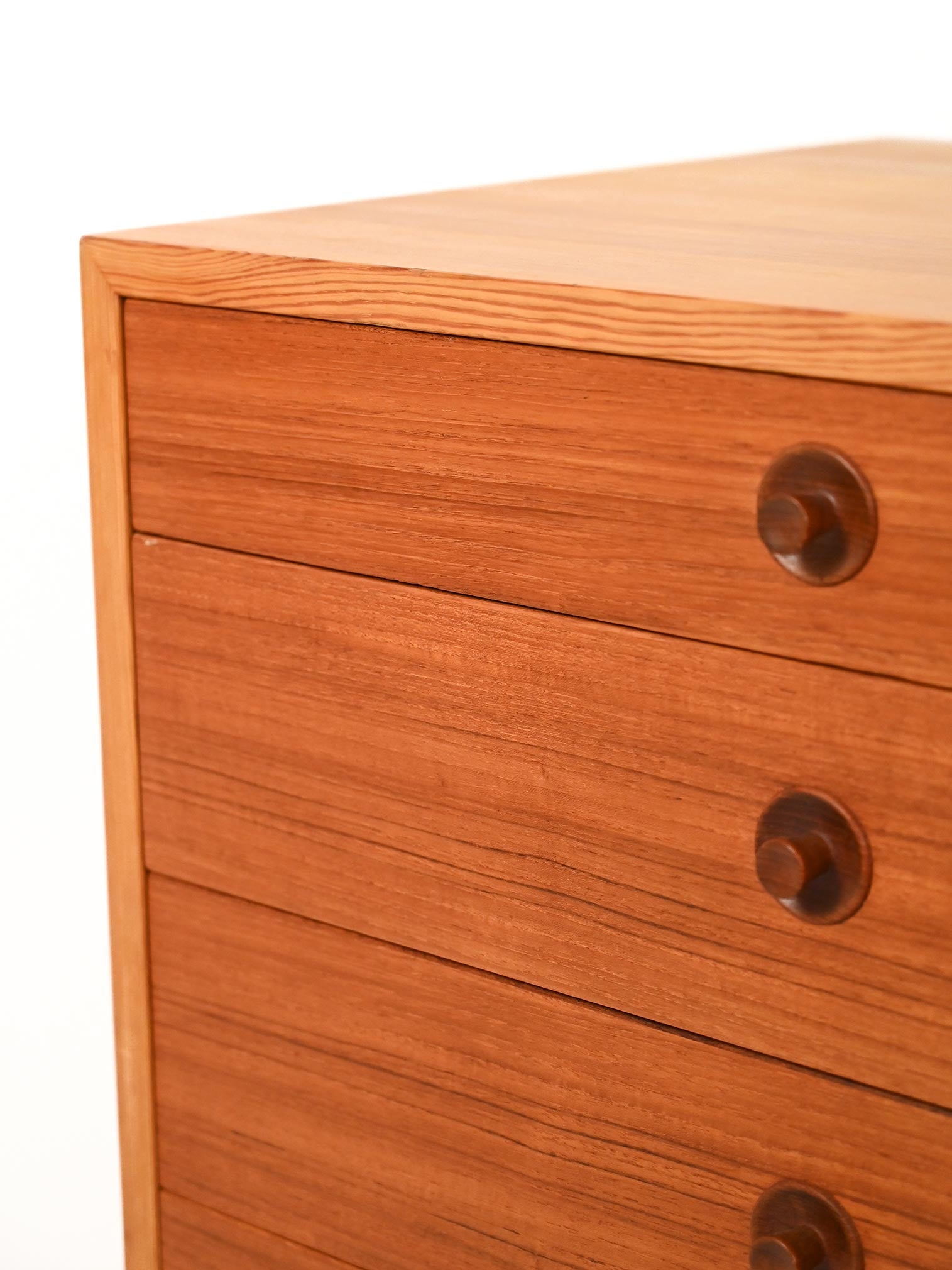 Cassettiera danese in faggio e teak di Børge Mogensen 5