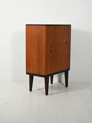 Mobile bar scandinavo degli anni '40 con intarsi