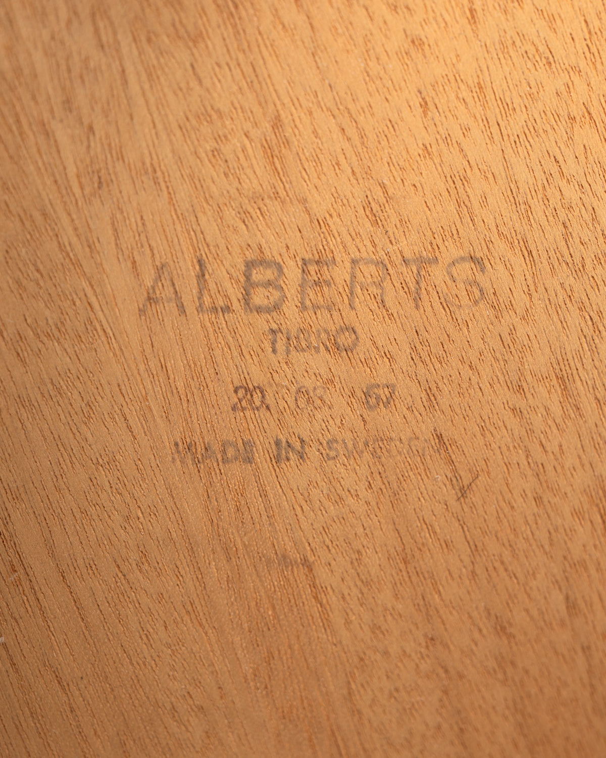 Tavolino in teak prodotto da Alberts, 1967