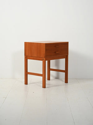Comodino scandinavo in teak anni ’60 2