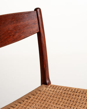 Coppia di sedie scandinave con seduta in corda, anni ’60