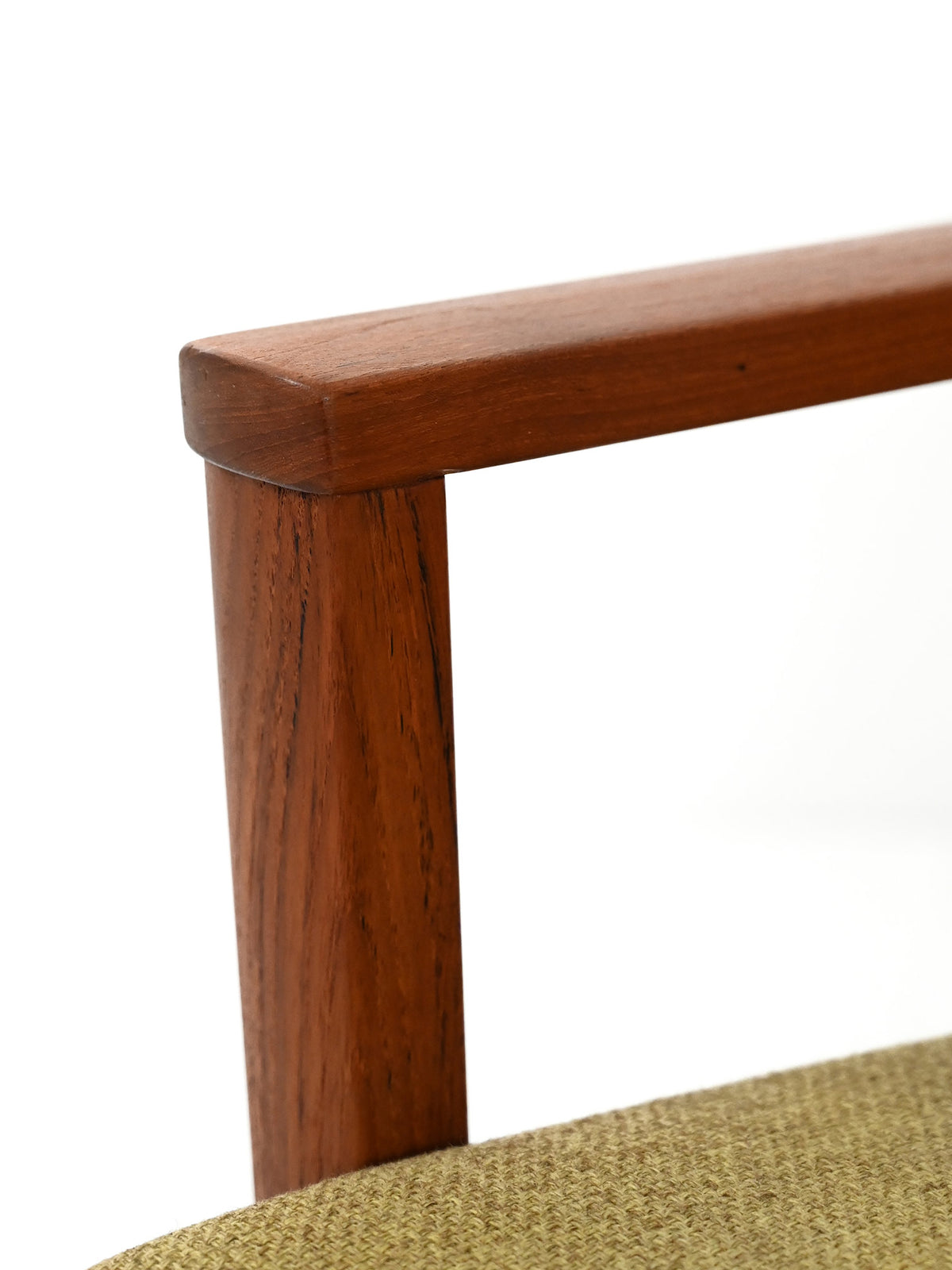 Coppia di poltrone danesi in teak con tappezzeria verde