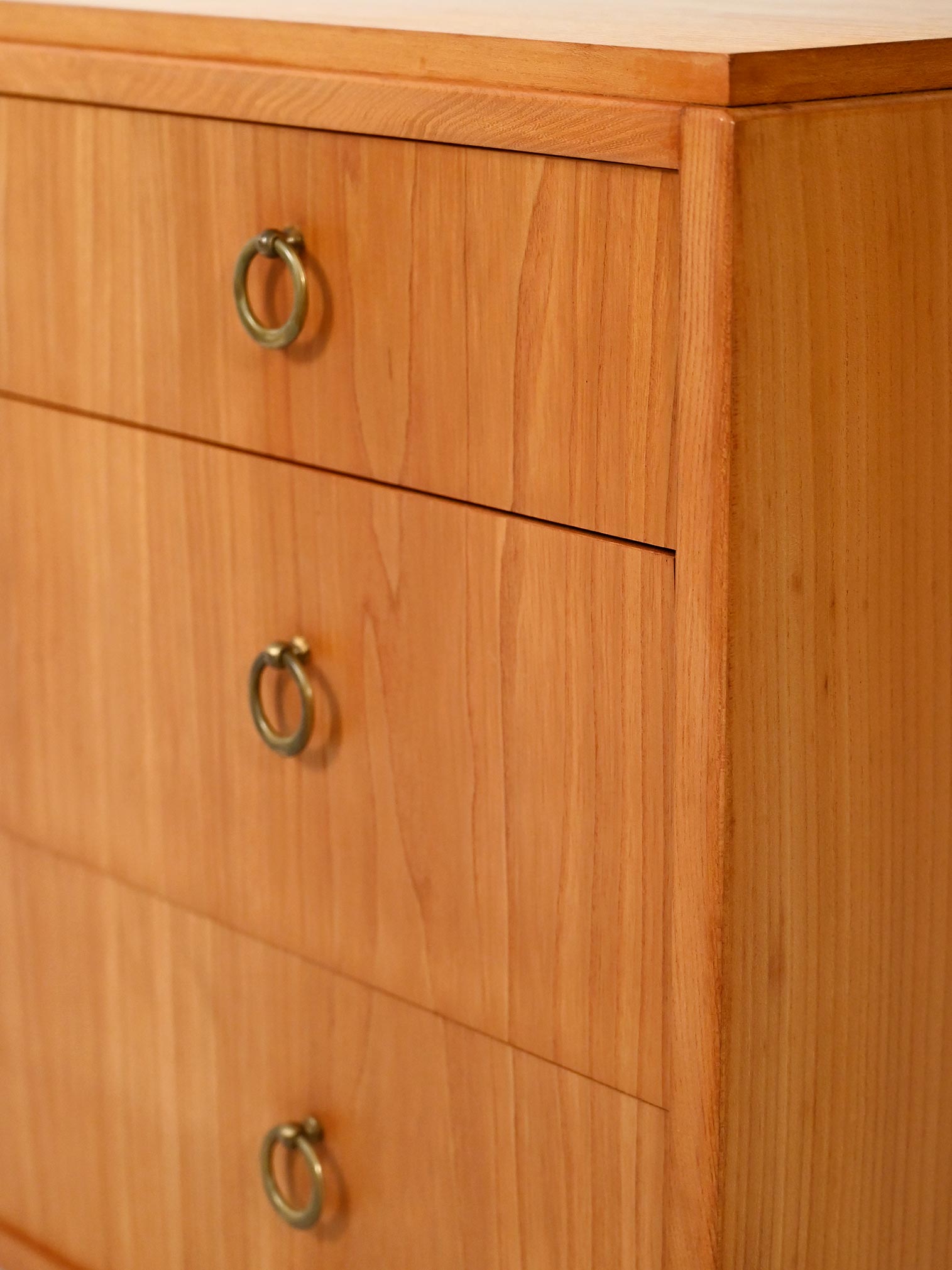 Cassettiera scandinava déco anni ’30–’40 in olmo 6