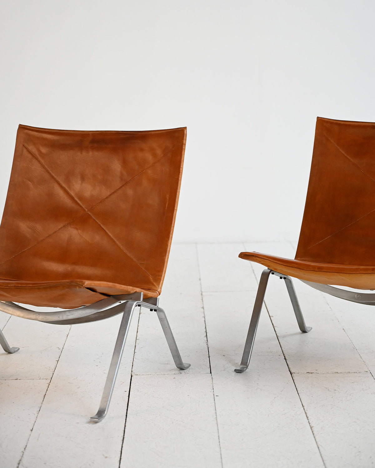 Coppia di poltrone modello "PK22" di Poul Kjærholm per E. Kold Christensen, anni ’50