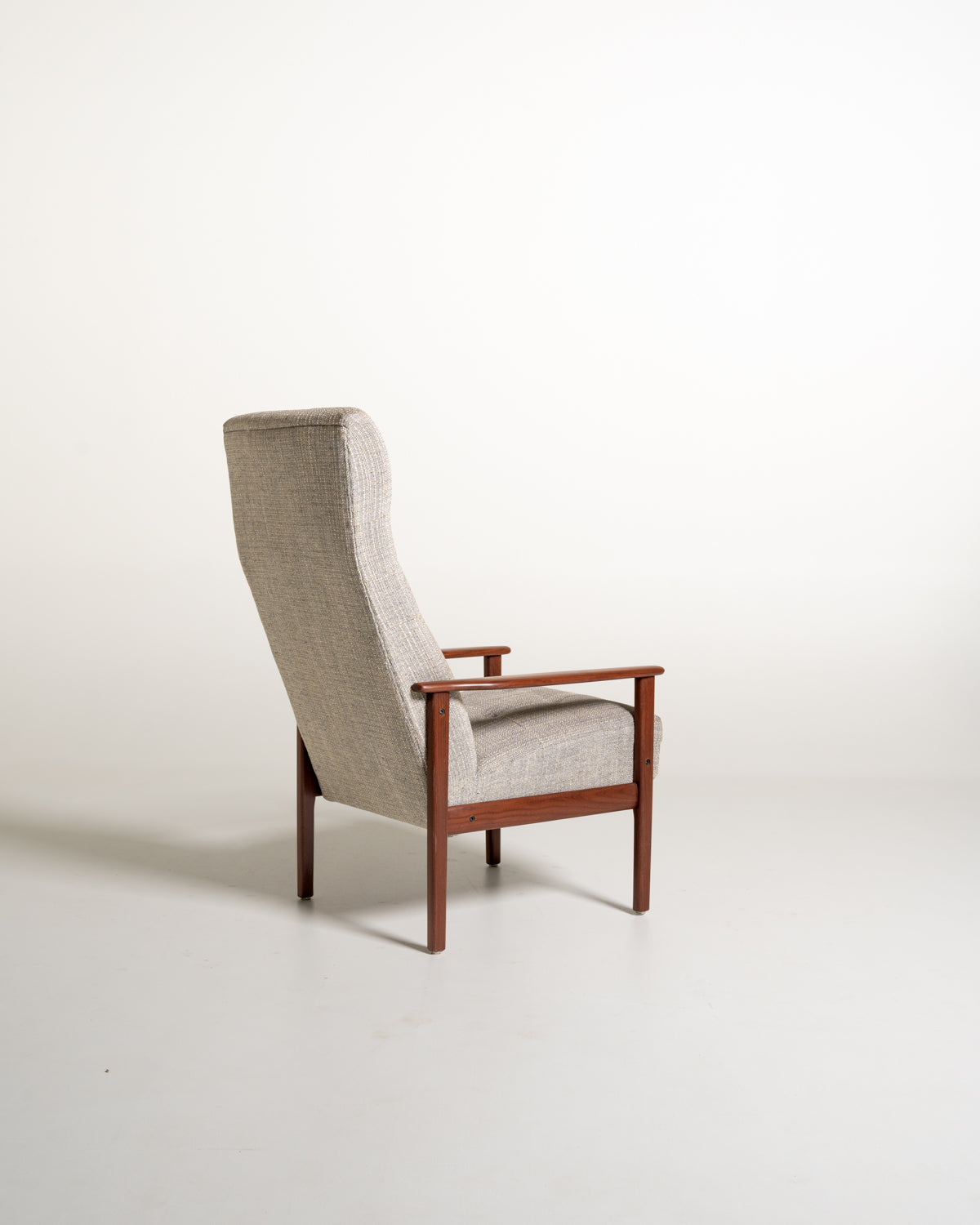 Poltrona scandinava da lettura in teak, anni ’60