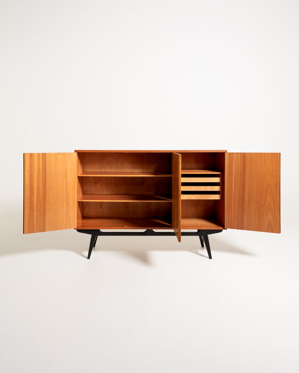 Highboard svedese “Casino” in teak, anni ’50