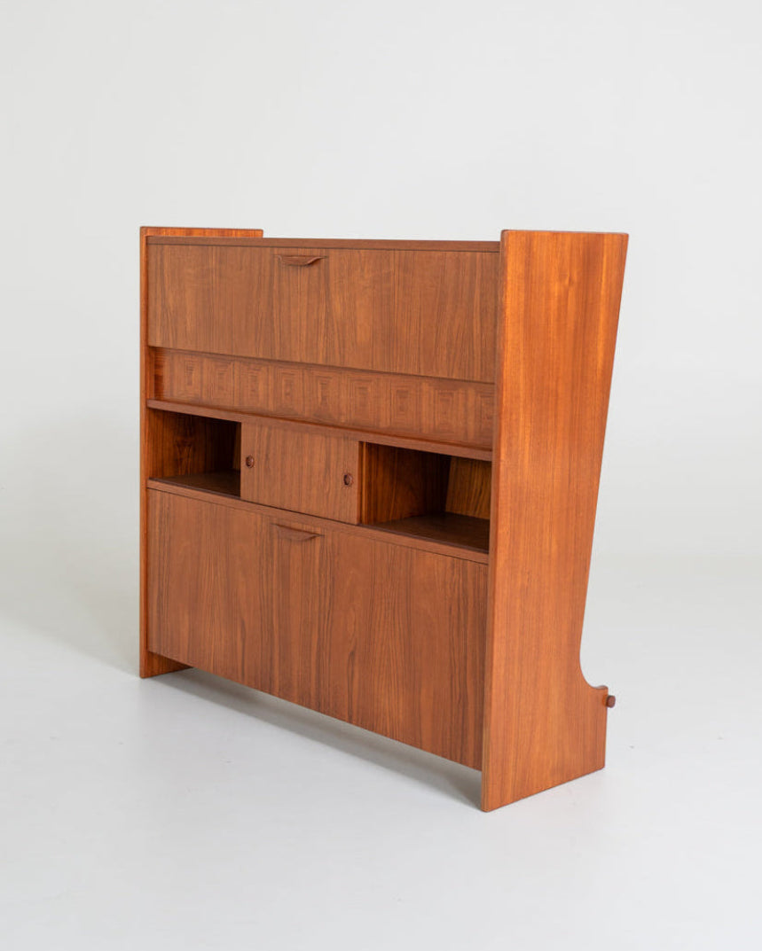 Mobile bar “SK661” in teak di Johannes Andersen per J. Skaaning & Søn, Danimarca, anni ’60