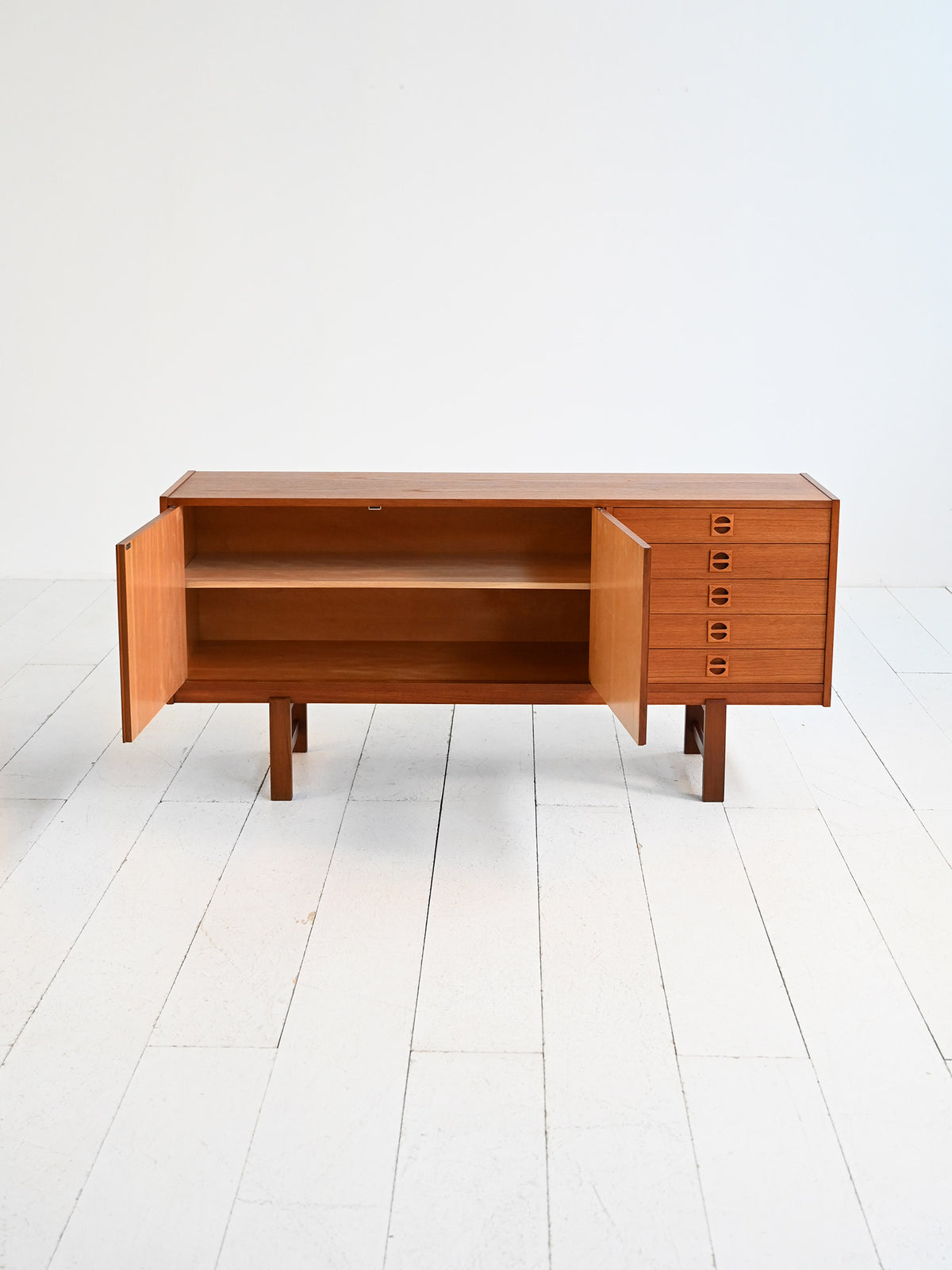 Sideboard scandinavo in teak anni ’60