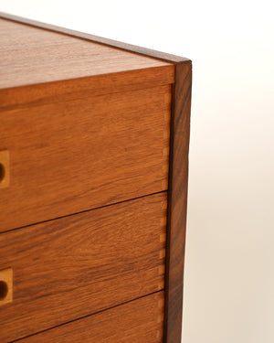 Piccola cassettiera scandinava in teak di Gillis Lundgren, anni '60