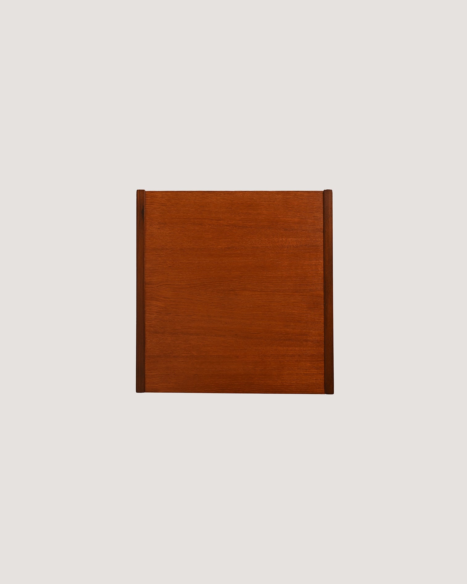 Piccola cassettiera scandinava in teak di Gillis Lundgren, anni '60
