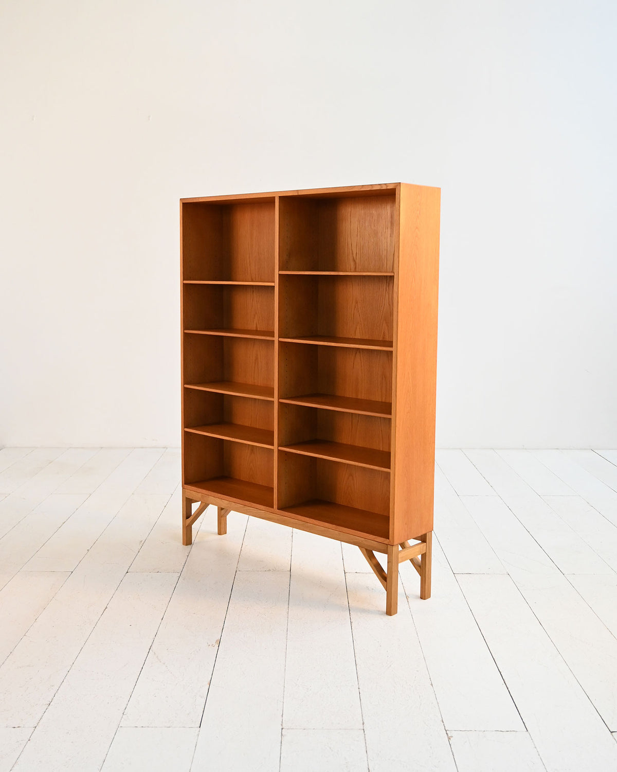 Libreria modello “154” di Børge Mogensen per FDB, anni ’60